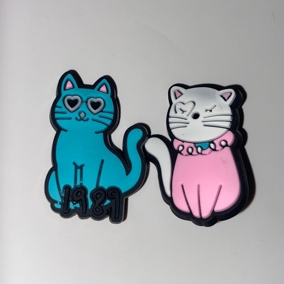 Taylor Swift 9 Pcs Crocs Shoe Charms Cat Cartoon Shoes Charms For Clogs Sandals - Picture 13 of 15